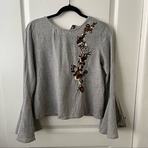 Zara bell sleeve keyhole back floral embroidered long sleeve top